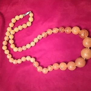 VINTAGE KENNETH LANE BUTTERSCOTCH FAUX AMBER MARBLED BEAD NECKLACE.SB.28